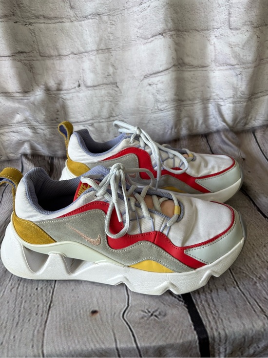 Nike Shoes - Nike Women’s RYZ 365 Red Topaz Gold CW5590-100 Sz 9.5 Athletic Sneakers Shoe